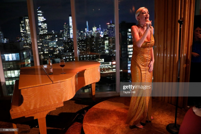 Caroline Vreeland at Mercury Lounge