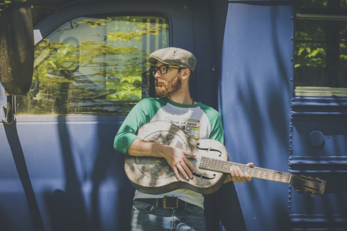 Jonah Tolchin at Mercury Lounge